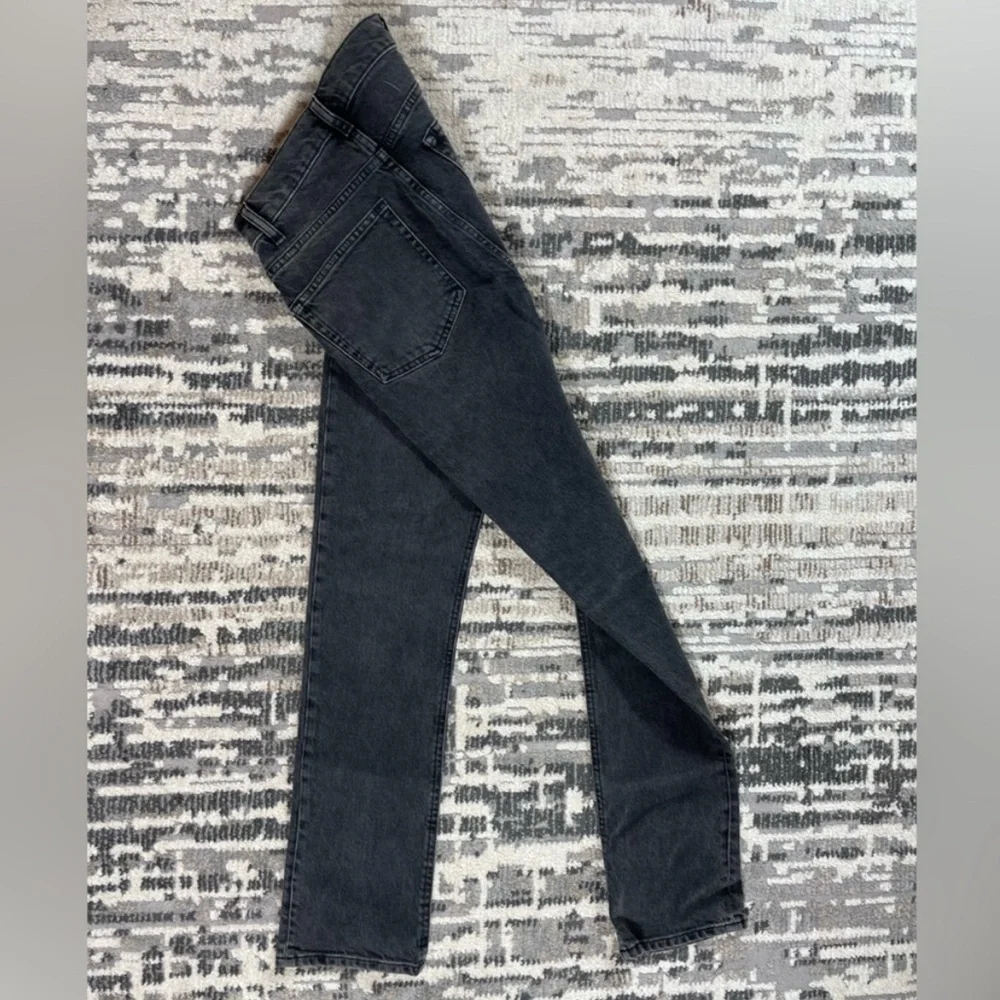 Reformation Liza High Rise Exposed Button Black Yuma Wash Cigarette Jeans Denim - Picture 6 of 12